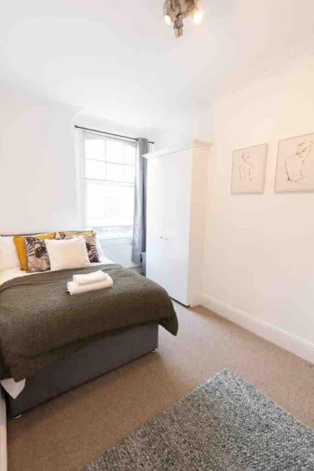 Lovely 2 Bedroom Apartment In Chelsea Sw3 Λονδίνο Εξωτερικό φωτογραφία